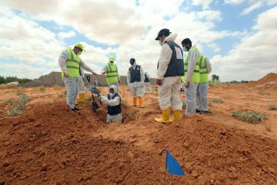 15 unidentified bodies found in Libya mass graves | 15 unidentified bodies found in Libya mass graves