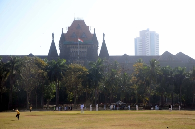 Bombay HC: Tablighi foreigners chosen to be made 'scapegoats' | Bombay HC: Tablighi foreigners chosen to be made 'scapegoats'