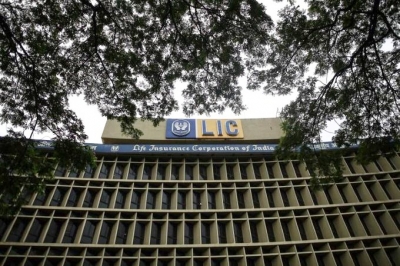 LIC plans to acquire stake in a health insurance firm by March 31: CEO Mohanty | LIC plans to acquire stake in a health insurance firm by March 31: CEO Mohanty LIC plans to acquire stake in a health insurance firm by March 31: CEO Mohanty | LIC plans to acquire stake in a health insurance firm by March 31: CEO Mohanty