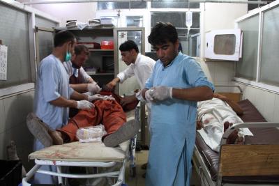 12 women dead in Afghanistan stampede for Pak visas | 12 women dead in Afghanistan stampede for Pak visas