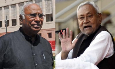 Kharge makes a phone call to Bihar CM for Oppn unity | Kharge makes a phone call to Bihar CM for Oppn unity