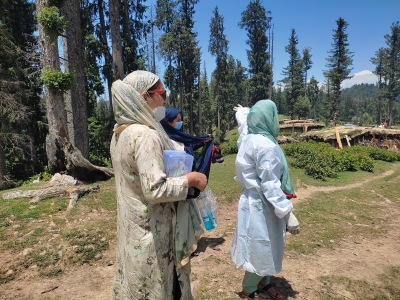 Vax hesitancy high among women in rural Kashmir over fertility concerns | Vax hesitancy high among women in rural Kashmir over fertility concerns