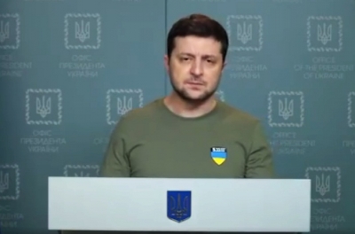 Zelensky urges Ukrainians to 'go on the offensive' | Zelensky urges Ukrainians to 'go on the offensive'