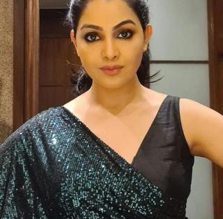 'Angoori Bhabi' Shubhangi Atre enjoys 'me time' in Rishikesh | 'Angoori Bhabi' Shubhangi Atre enjoys 'me time' in Rishikesh 'Angoori Bhabi' Shubhangi Atre enjoys 'me time' in Rishikesh | 'Angoori Bhabi' Shubhangi Atre enjoys 'me time' in Rishikesh