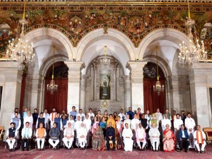 Modi Cabinet's 77 ministers divided into 8 groups to expedite work of ministries | Modi Cabinet's 77 ministers divided into 8 groups to expedite work of ministries
