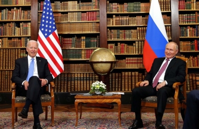 Biden, Putin discuss Ukraine crisis over phone | Biden, Putin discuss Ukraine crisis over phone