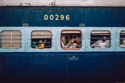 Kerala TTE pushed to death from train by migrant labourer | Kerala TTE pushed to death from train by migrant labourer Kerala TTE pushed to death from train by migrant labourer | Kerala TTE pushed to death from train by migrant labourer