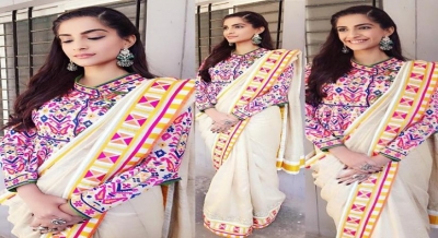 Celebs who make us fall in love with handlooms | Celebs who make us fall in love with handlooms