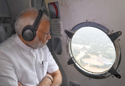 PM Modi takes aerial survey of cyclone Amphan-affected Odisha | PM Modi takes aerial survey of cyclone Amphan-affected Odisha