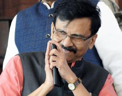 Anil Deshmukh 'untainted', victim of probe agencies, says Sanjay Raut | Anil Deshmukh 'untainted', victim of probe agencies, says Sanjay Raut Anil Deshmukh 'untainted', victim of probe agencies, says Sanjay Raut | Anil Deshmukh 'untainted', victim of probe agencies, says Sanjay Raut