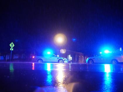 3 cops shot in US state | 3 cops shot in US state