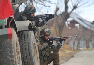 Two soldiers killed in gunfight with terrorists in J&K's Rajouri | Two soldiers killed in gunfight with terrorists in J&K's Rajouri Two soldiers killed in gunfight with terrorists in J&K's Rajouri | Two soldiers killed in gunfight with terrorists in J&K's Rajouri