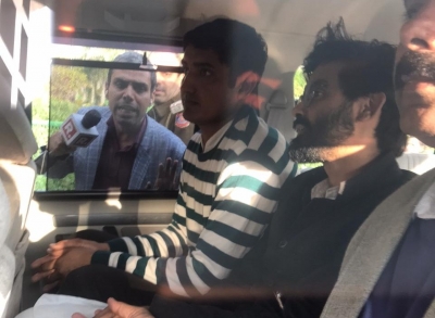 Delhi riots: Police arrests JNU scholar Sharjeel Imam | Delhi riots: Police arrests JNU scholar Sharjeel Imam Delhi riots: Police arrests JNU scholar Sharjeel Imam | Delhi riots: Police arrests JNU scholar Sharjeel Imam