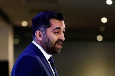 Caught between the devil and the deep sea, Scotland's Humza Yousaf heads into a perfect storm | Caught between the devil and the deep sea, Scotland's Humza Yousaf heads into a perfect storm