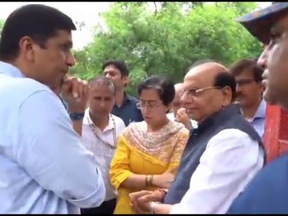 I spoke to L-G sir with full respect, not appropriate for him to abuse me: Saurabh Bhardwaj | I spoke to L-G sir with full respect, not appropriate for him to abuse me: Saurabh Bhardwaj I spoke to L-G sir with full respect, not appropriate for him to abuse me: Saurabh Bhardwaj | I spoke to L-G sir with full respect, not appropriate for him to abuse me: Saurabh Bhardwaj