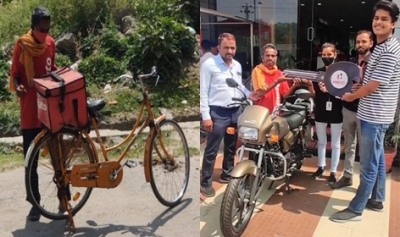 18-year-old boy gifts bike to a teacher-turned-delivery boy | 18-year-old boy gifts bike to a teacher-turned-delivery boy