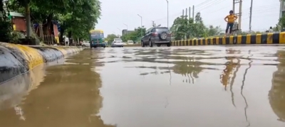 Gurugram issues Work-From-Home advisory to pvt institutions, offices amid rain | Gurugram issues Work-From-Home advisory to pvt institutions, offices amid rain