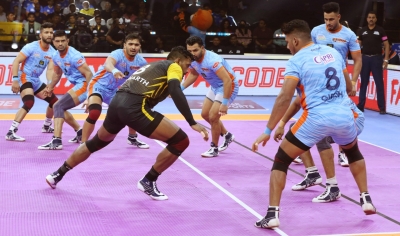 PKL 9: Maninder Singh's Super 10 guides Bengal Warriors to big win over Telugu Titans | PKL 9: Maninder Singh's Super 10 guides Bengal Warriors to big win over Telugu Titans