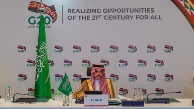 Saudi FM hails efforts of Kuwait, US in solving Gulf crisis | Saudi FM hails efforts of Kuwait, US in solving Gulf crisis Saudi FM hails efforts of Kuwait, US in solving Gulf crisis | Saudi FM hails efforts of Kuwait, US in solving Gulf crisis