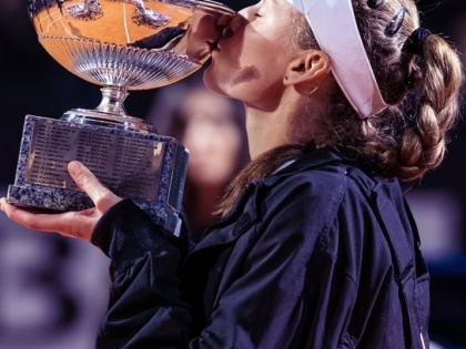 Rybakina clinches Italian Open title with win over injured Kalinina | Rybakina clinches Italian Open title with win over injured Kalinina