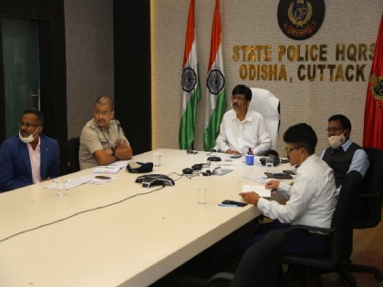 Odisha, Chhattisgarh Police hold coordination meeting to tackle Left-Wing Extremism, drug trafficking | Odisha, Chhattisgarh Police hold coordination meeting to tackle Left-Wing Extremism, drug trafficking