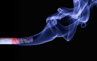 Smoking cigarettes may increase depression risk: Study | Smoking cigarettes may increase depression risk: Study