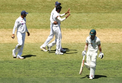 Boxing Day Test: India tighten screws as Australia reach 136/5 at Tea | Boxing Day Test: India tighten screws as Australia reach 136/5 at Tea