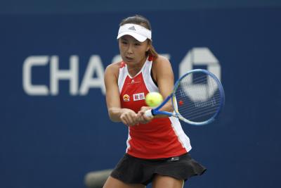 Australian Open reverses ban on Chinese player T-shirts after outcry | Australian Open reverses ban on Chinese player T-shirts after outcry