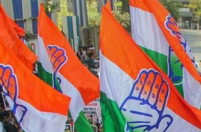Cong sends 3 observers to Manipur to oversee post-poll scenario | Cong sends 3 observers to Manipur to oversee post-poll scenario