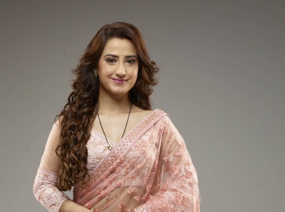 Aalisha Panwar sketches out her role in short film 'Ishqiyaat' | Aalisha Panwar sketches out her role in short film 'Ishqiyaat'
