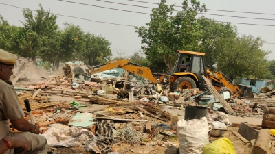 Chandigarh's last slum demolished | Chandigarh's last slum demolished