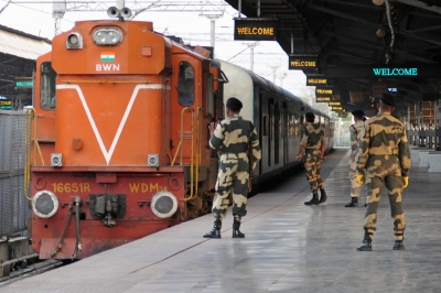 Will border checkpoints between India and Bangladesh now connect inner cities by rail? | Will border checkpoints between India and Bangladesh now connect inner cities by rail?
