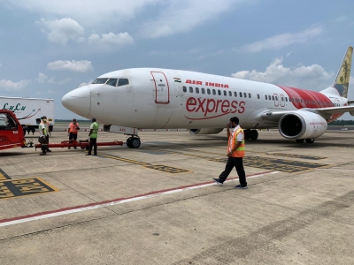 Air India Express flight to evacuate Indians from Doha postponed | Air India Express flight to evacuate Indians from Doha postponed