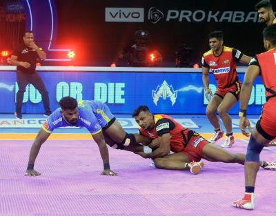 PKL 8: Tamil Thalaivas thrash Bengaluru Bulls in Southern Derby | PKL 8: Tamil Thalaivas thrash Bengaluru Bulls in Southern Derby