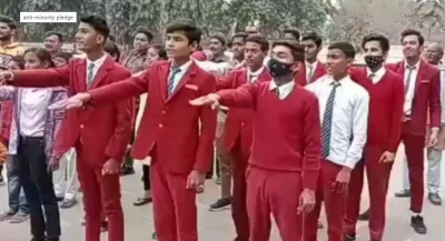 UP school kids made to take pledge for 'Hindu Rashtra' | UP school kids made to take pledge for 'Hindu Rashtra'