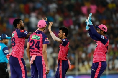 IPL 2022, Qualifier 2: Rajasthan Royals restrict Royal Challengers Bangalore to 157/8 | IPL 2022, Qualifier 2: Rajasthan Royals restrict Royal Challengers Bangalore to 157/8