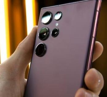 Samsung Galaxy S23 to offer bigger battery than S22 | Samsung Galaxy S23 to offer bigger battery than S22 Samsung Galaxy S23 to offer bigger battery than S22 | Samsung Galaxy S23 to offer bigger battery than S22