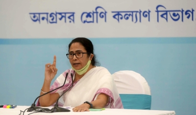 Mamata eyes alliance with Samajwadi Party in UP polls | Mamata eyes alliance with Samajwadi Party in UP polls