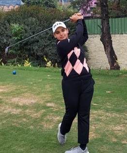 6th leg of women's golf: Jahanvi grabs initial lead | 6th leg of women's golf: Jahanvi grabs initial lead