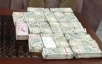 Posing as delivery boys, youths loot cash & jewellery in Kanpur | Posing as delivery boys, youths loot cash & jewellery in Kanpur