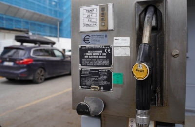 Italian fuel station operators strike amid rising prices | Italian fuel station operators strike amid rising prices