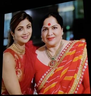Shilpa Shetty Kundra becomes teary-eyed at 'Nikamma' trailer launch | Shilpa Shetty Kundra becomes teary-eyed at 'Nikamma' trailer launch