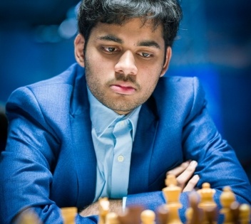 Magnus Carlsen nears 2900 as India teenager Arjun Erigaisi suffers setback on first day of final | Magnus Carlsen nears 2900 as India teenager Arjun Erigaisi suffers setback on first day of final