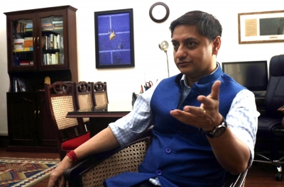 Govt to return to pre-COVID fiscal deficit path in 3 yrs: Sanjeev Sanyal | Govt to return to pre-COVID fiscal deficit path in 3 yrs: Sanjeev Sanyal