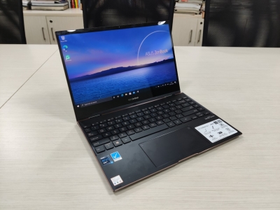 Asus ZenBook Flip S: An ultimate combination of style and power | Asus ZenBook Flip S: An ultimate combination of style and power Asus ZenBook Flip S: An ultimate combination of style and power | Asus ZenBook Flip S: An ultimate combination of style and power