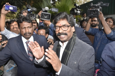Jharkhand: Schools, malls, cinema halls shut till April 14 | Jharkhand: Schools, malls, cinema halls shut till April 14 Jharkhand: Schools, malls, cinema halls shut till April 14 | Jharkhand: Schools, malls, cinema halls shut till April 14