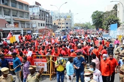 CPI-M congratulates working class for successful 48-hour strike | CPI-M congratulates working class for successful 48-hour strike