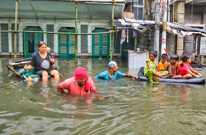Death toll in rain-related incidents in Bengal rises to 10, eight die in Kolkata alone | Death toll in rain-related incidents in Bengal rises to 10, eight die in Kolkata alone