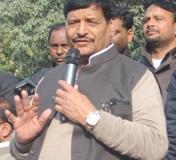 BJP invited me to join: Mulayam's brother Shivpal | BJP invited me to join: Mulayam's brother Shivpal