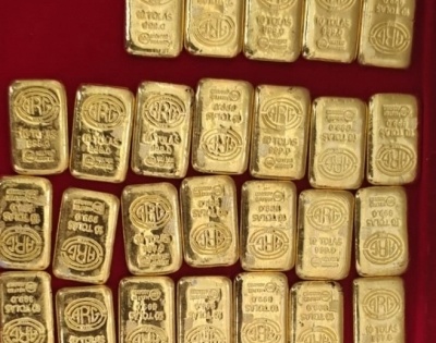 Smuggled gold worth Rs 1 crore seized from Howrah station | Smuggled gold worth Rs 1 crore seized from Howrah station